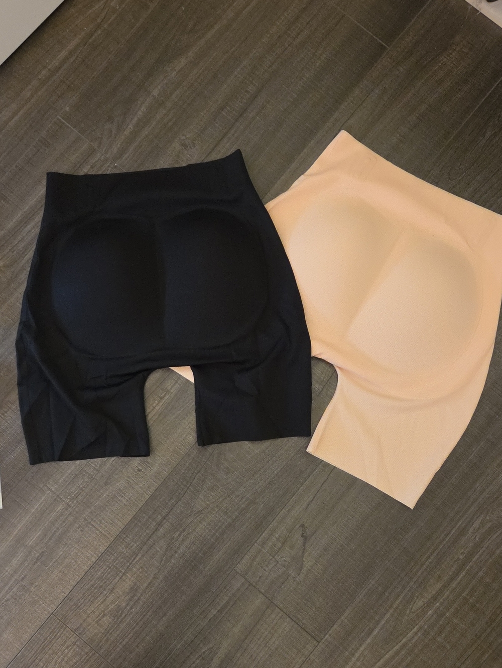 SHEIN Seamless Padded Shaping Undergarmet - Black & Nude
